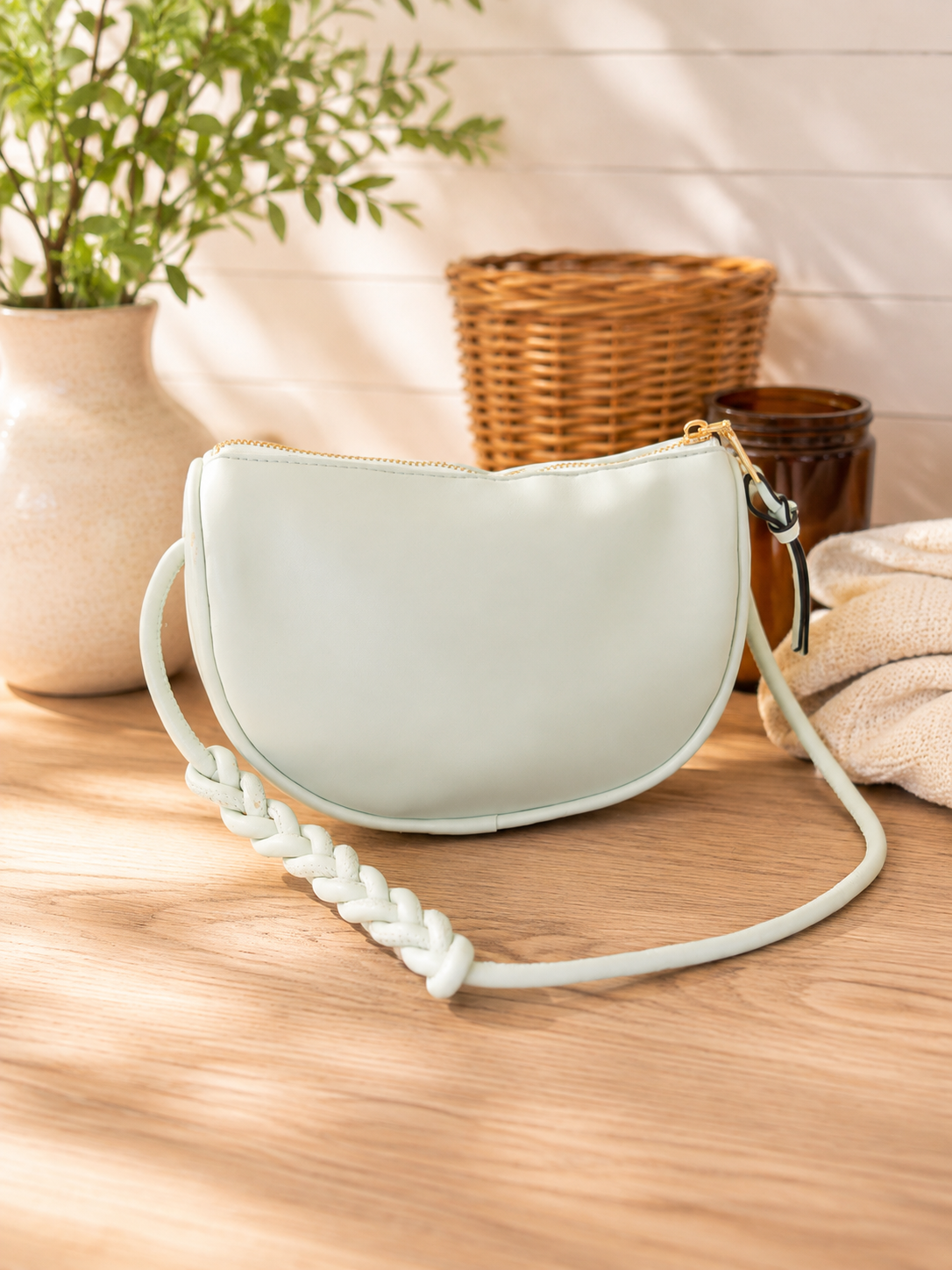 Pale Mint